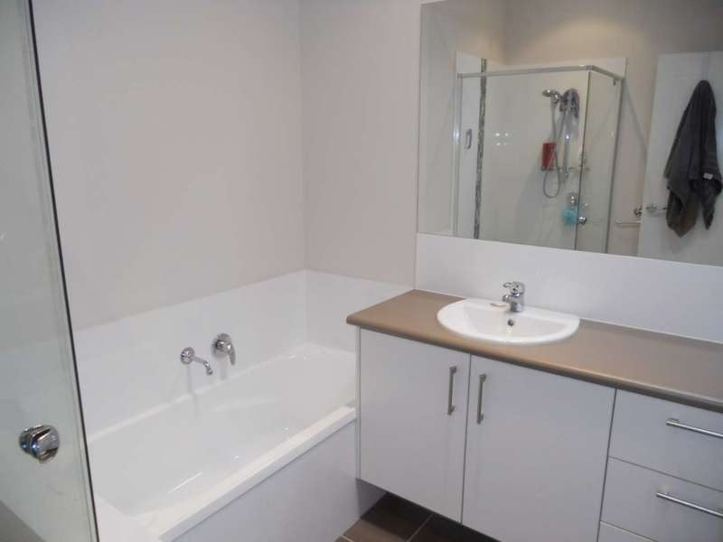 2/185 Torquay Road, Scarness QLD 4655