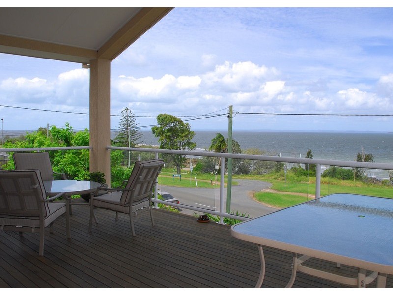 101 Esplanade, Point Vernon QLD 4655