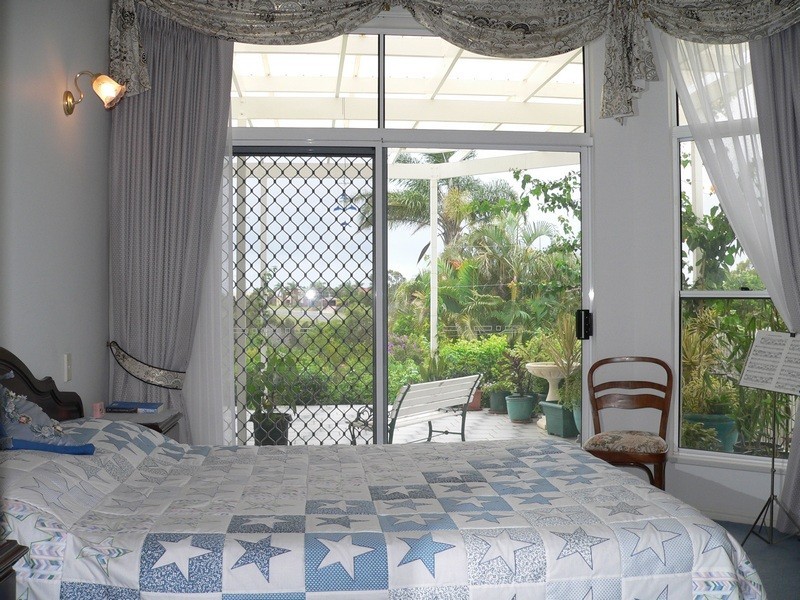 27 Royal Drive, Kawungan QLD 4655