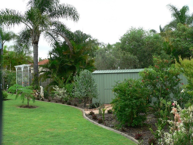 27 Royal Drive, Kawungan QLD 4655