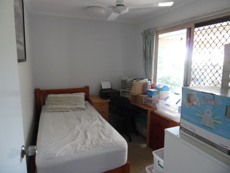 13 Woodland Close, Torquay QLD 4655