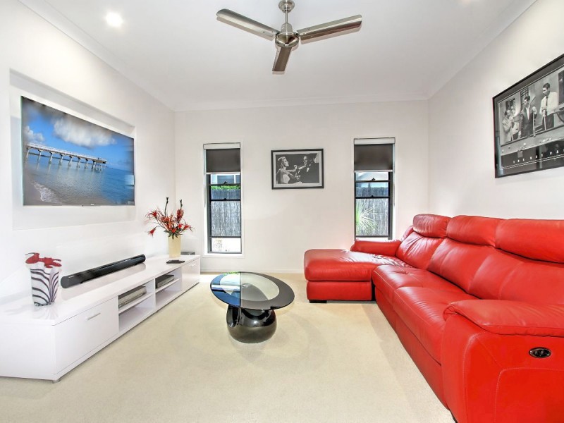 53 Royal Drive, Kawungan QLD 4655