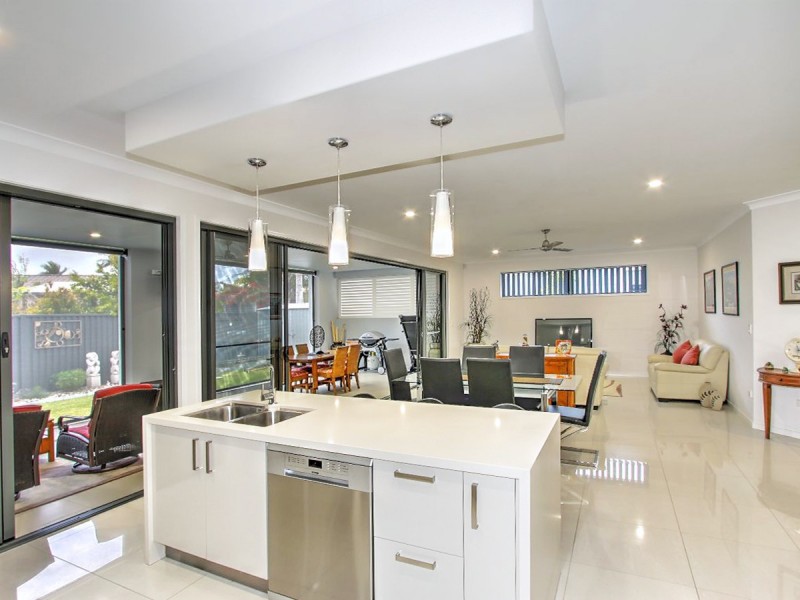 53 Royal Drive, Kawungan QLD 4655