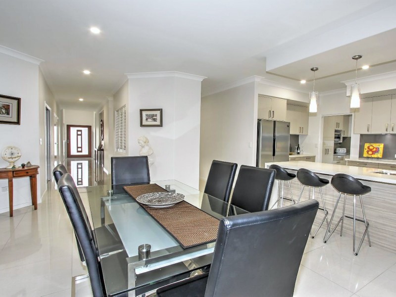 53 Royal Drive, Kawungan QLD 4655