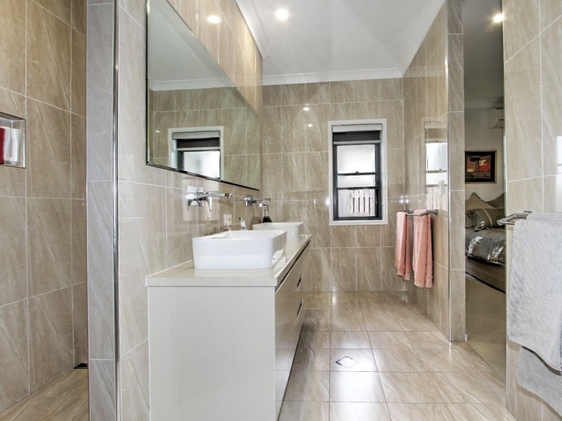 53 Royal Drive, Kawungan QLD 4655