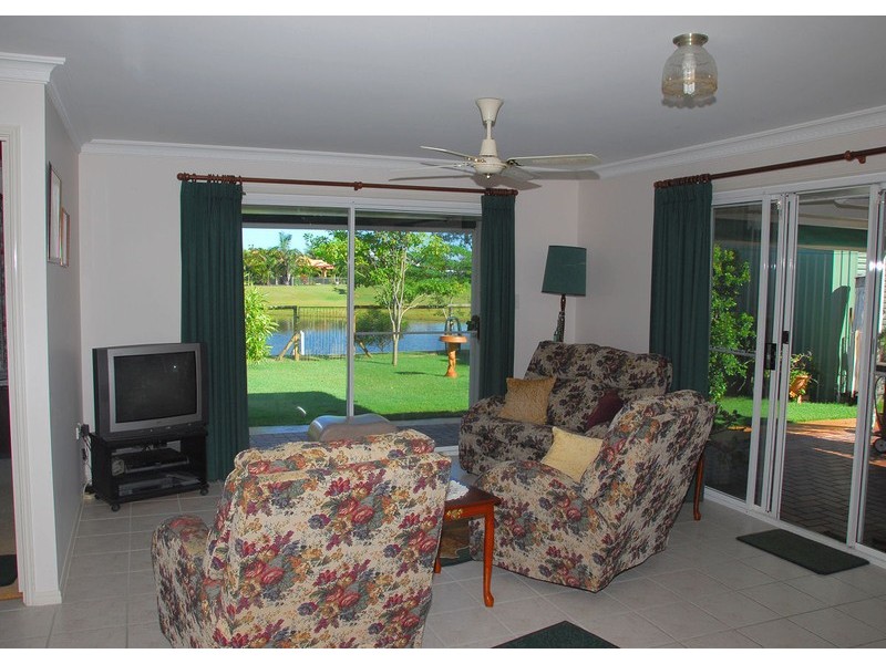 23 Lido Parade, Urangan QLD 4655