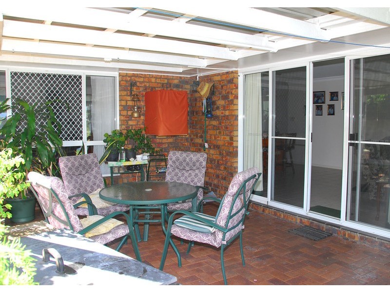 23 Lido Parade, Urangan QLD 4655