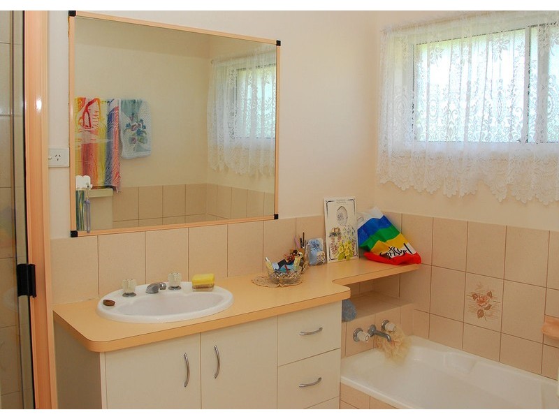 23 Lido Parade, Urangan QLD 4655