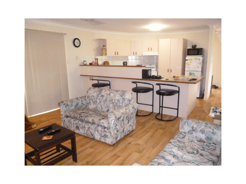 2 Haupt Avenue, Pialba QLD 4655