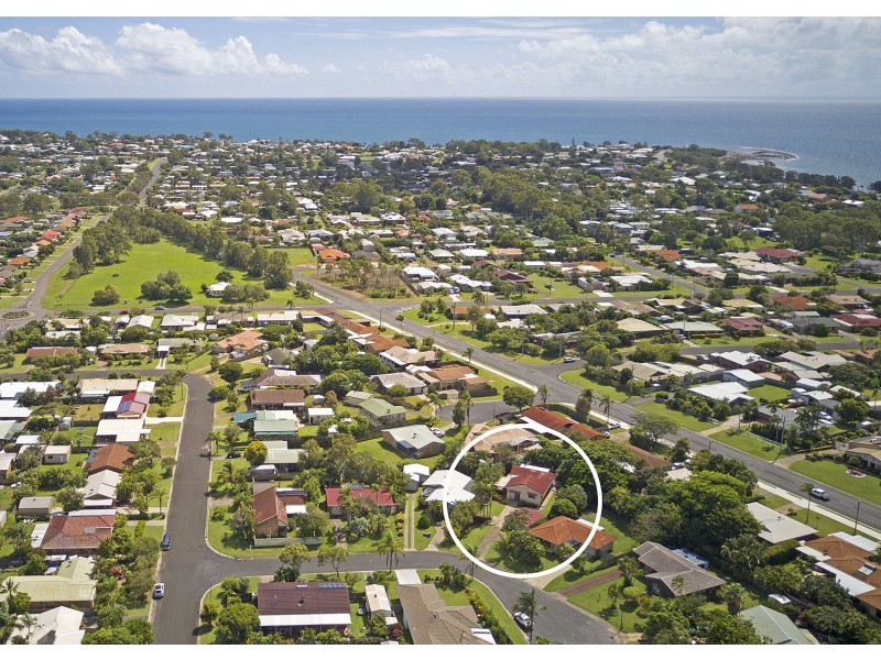 8 Maureen Court, Point Vernon QLD 4655