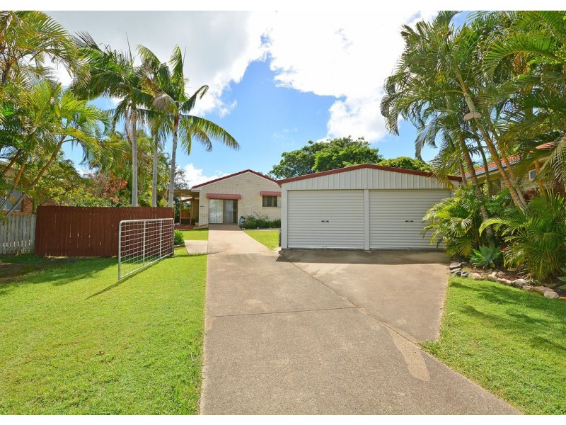 8 Maureen Court, Point Vernon QLD 4655