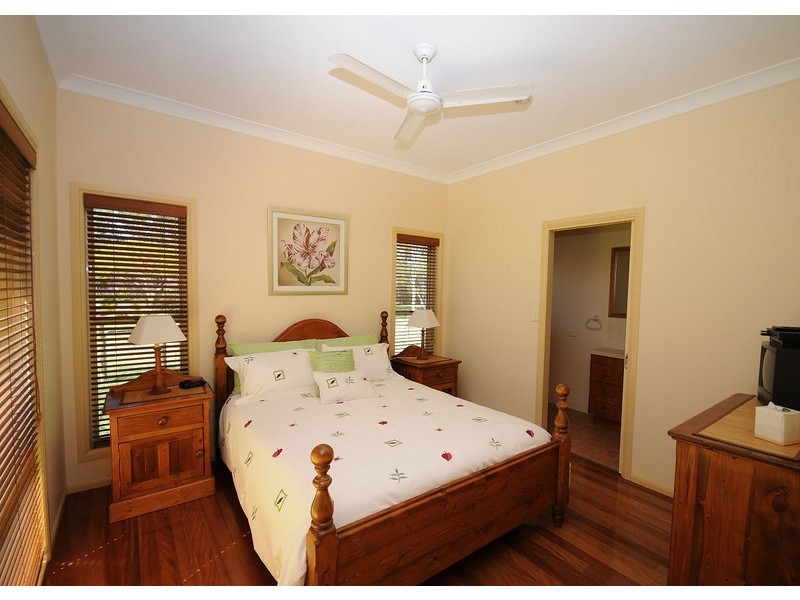 5 Windemere Road, Wondunna QLD 4655