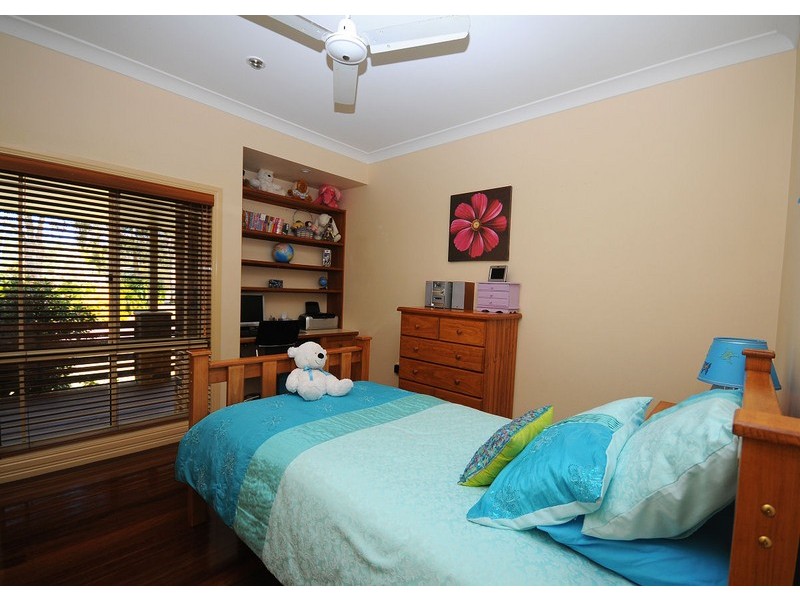 5 Windemere Road, Wondunna QLD 4655
