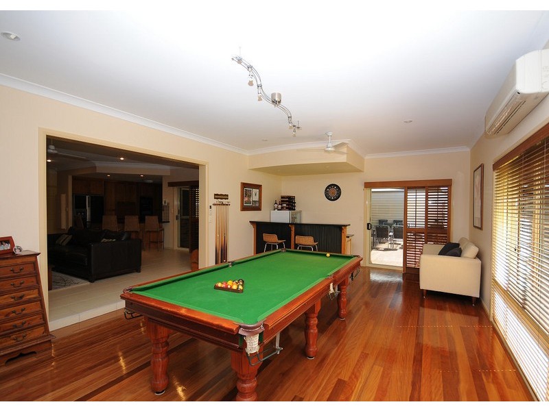5 Windemere Road, Wondunna QLD 4655