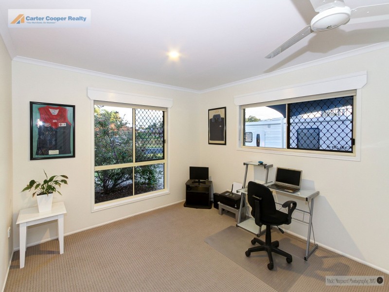 42 Vanda Street, Urangan QLD 4655