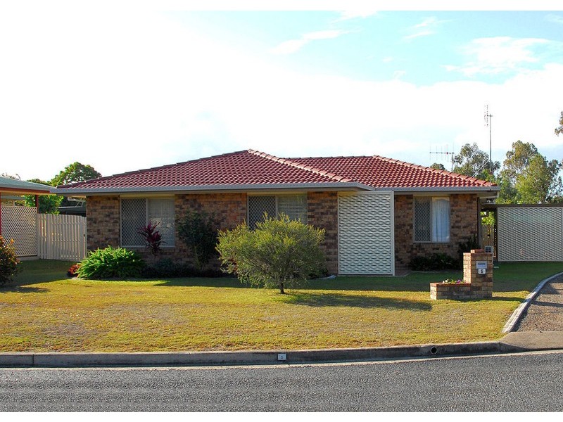 6  Palm Court, Pialba QLD 4655