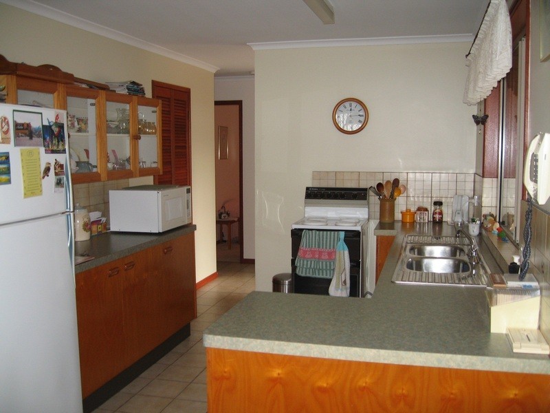 6  Palm Court, Pialba QLD 4655