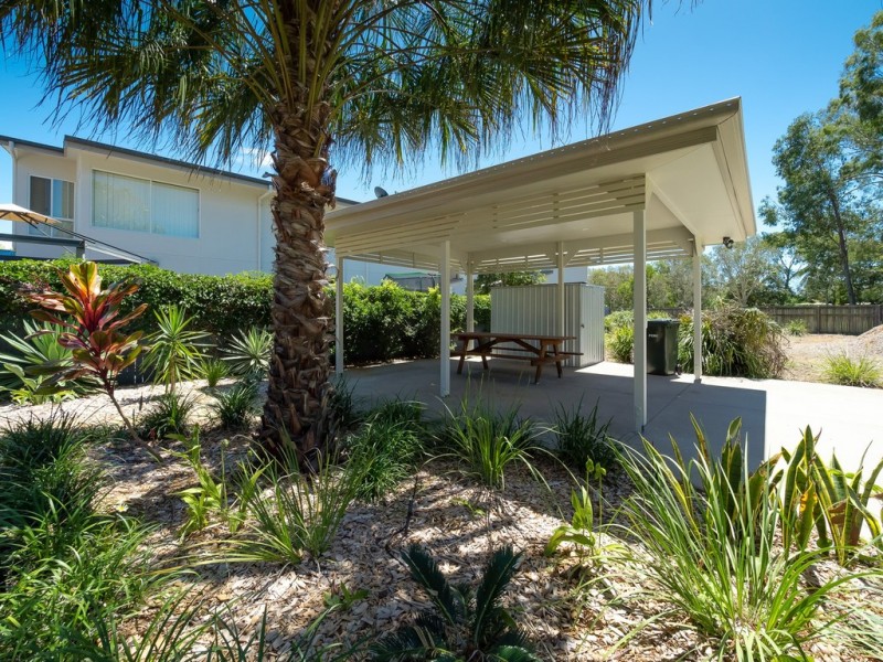 4/71 Elizabeth Street, Urangan QLD 4655