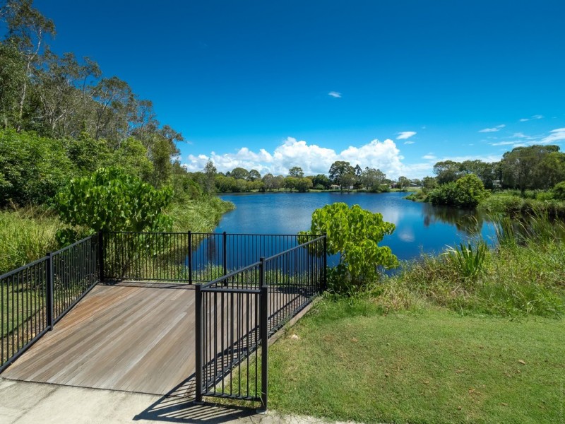 4/71 Elizabeth Street, Urangan QLD 4655