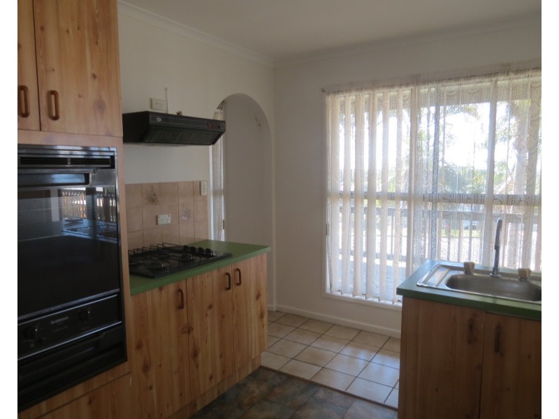 14 Jacobsen Outlook, Urraween QLD 4655