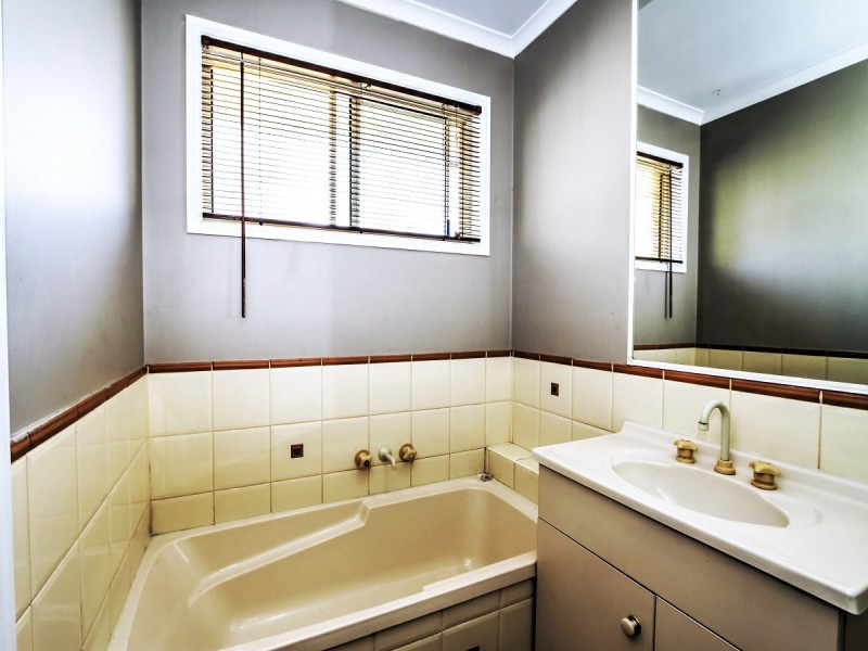 757 Boat Harbour Drive, Urangan QLD 4655