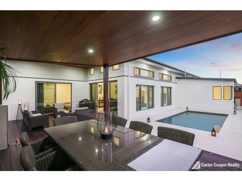 1 Seahaven Circuit, Point Vernon QLD 4655
