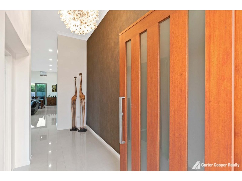 1 Seahaven Circuit, Point Vernon QLD 4655