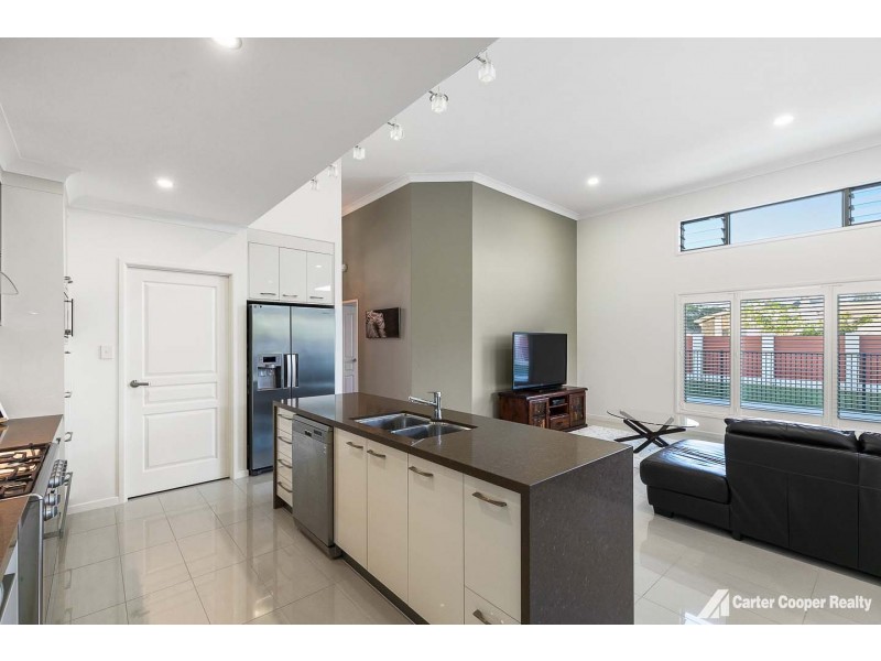 1 Seahaven Circuit, Point Vernon QLD 4655