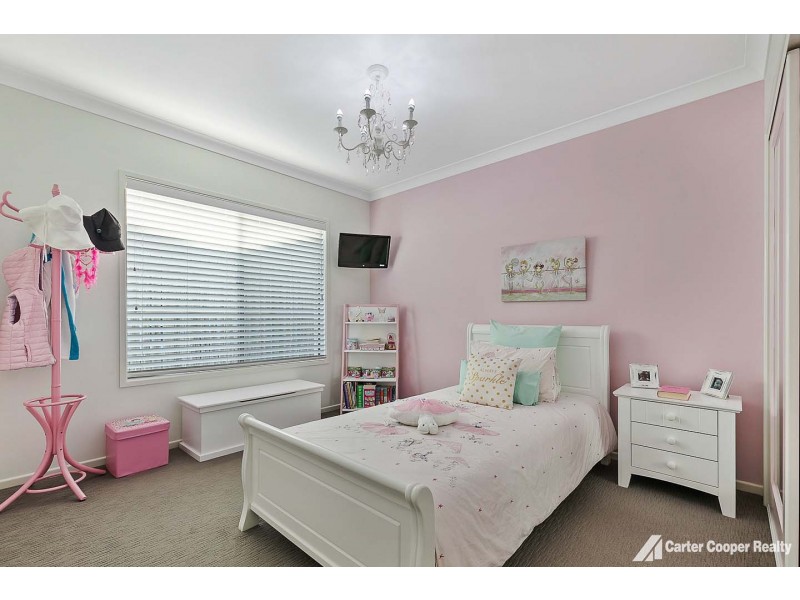 1 Seahaven Circuit, Point Vernon QLD 4655
