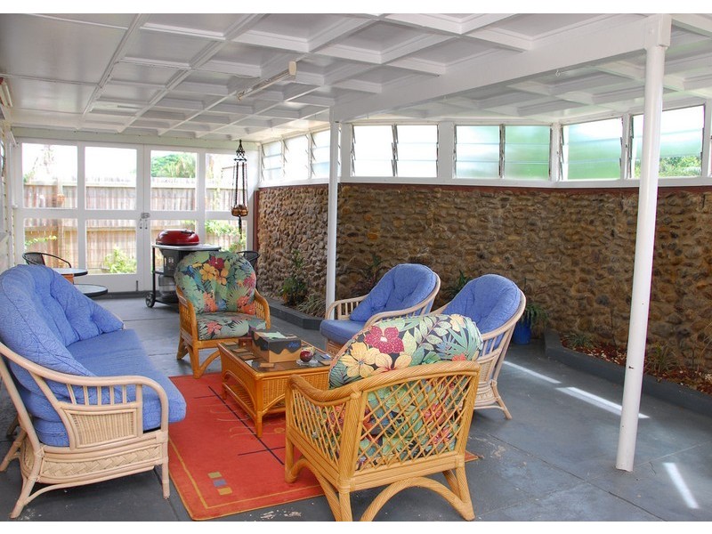 122 Esplanade, Point Vernon QLD 4655