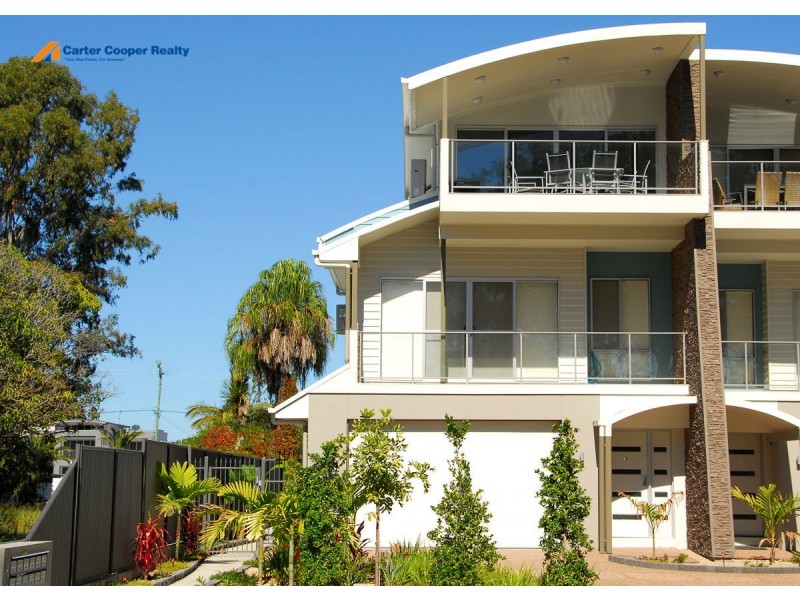 10/542 Esplanade, Urangan QLD 4655