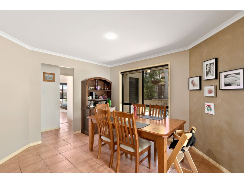 21 Faye Avenue, Scarness QLD 4655