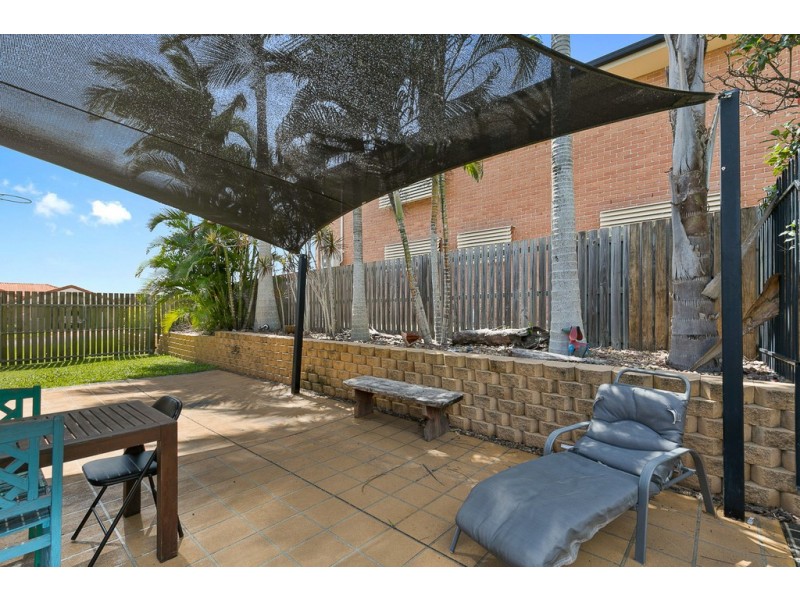 21 Faye Avenue, Scarness QLD 4655