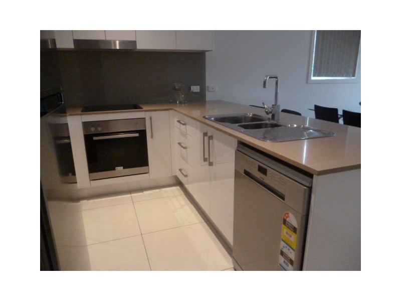 11/138 Cypress Street, Urangan QLD 4655