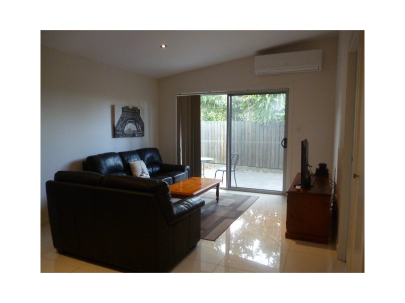 11/138 Cypress Street, Urangan QLD 4655