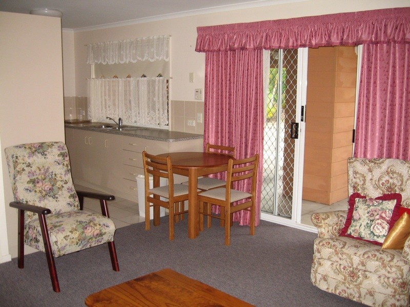 4/74 Winchelsea Street, Pialba QLD 4655