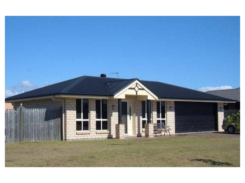 35  Hyperno Rd, Point Vernon QLD 4655