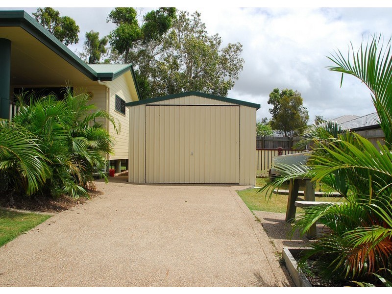 9 Whipbird Court, Urangan, Urangan QLD 4655