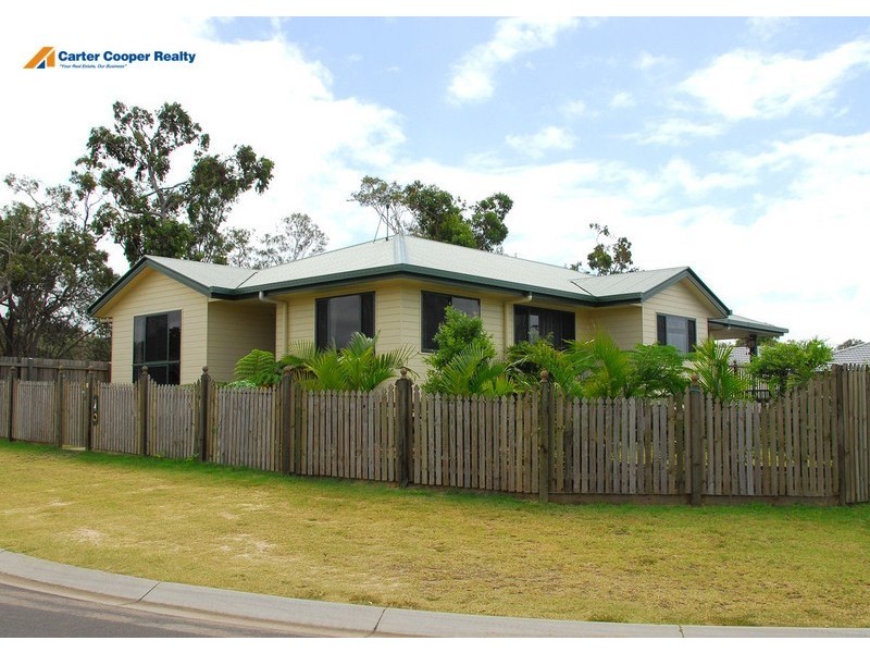 9 Whipbird Court, Urangan, Urangan QLD 4655