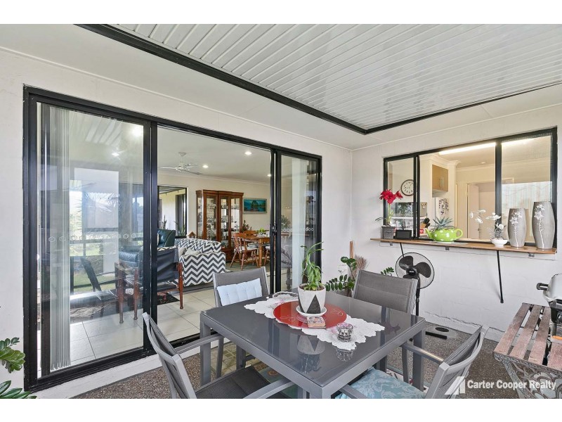 1/8 Golden Grove Court, Eli Waters QLD 4655