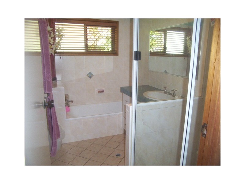 21 Alexander Street, Hervey Bay QLD 4655