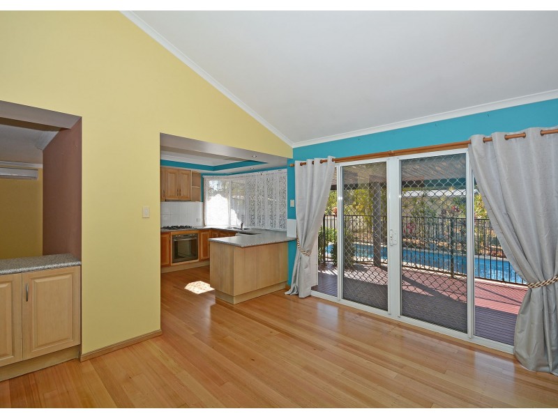 7 Oriole Court, Eli Waters QLD 4655