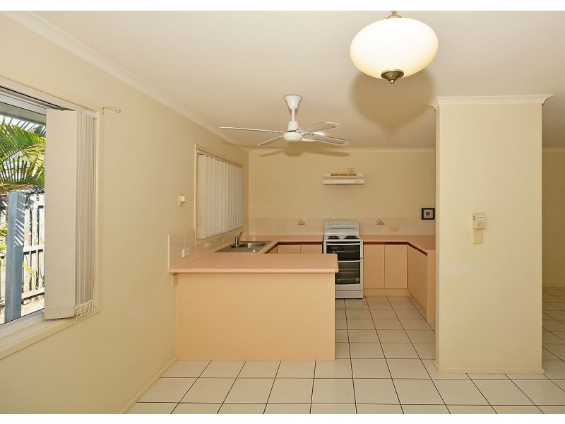 1/15 George St, Pialba QLD 4655