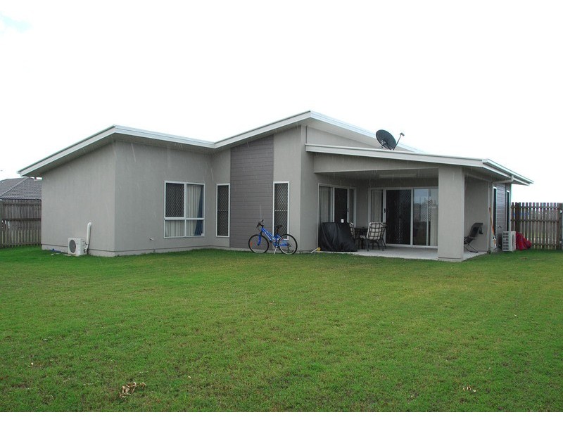 51 Archer Drive, Point Vernon QLD 4655