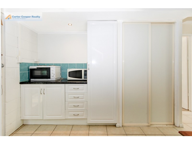 1 Kingfisher Parade, Toogoom QLD 4655