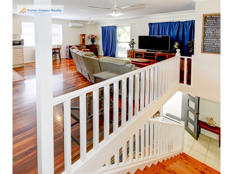 1 Kingfisher Parade, Toogoom QLD 4655