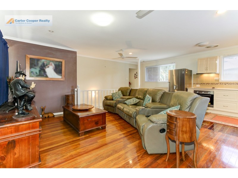 1 Kingfisher Parade, Toogoom QLD 4655