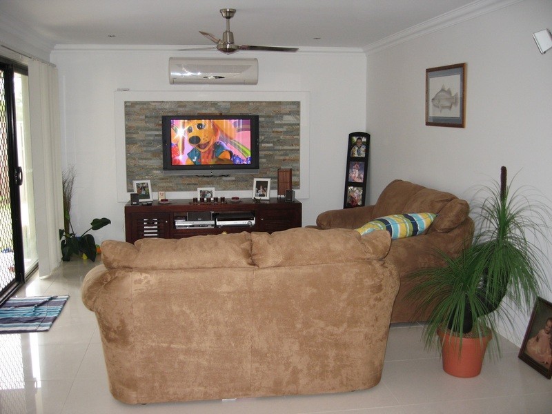 17 Bay Breeze Close, Wondunna QLD 4655