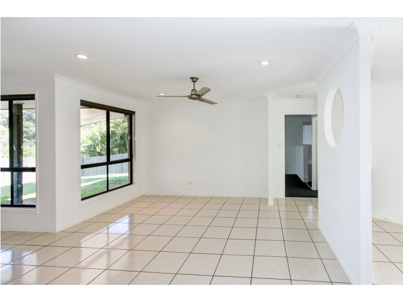 81 Gundesen Drive, Urraween QLD 4655