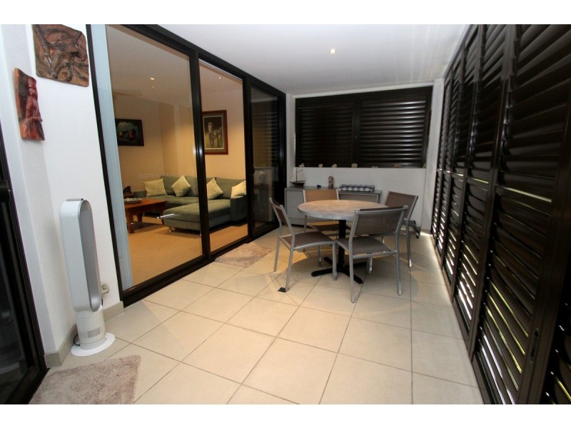 303/468 Esplanade, Torquay QLD 4655